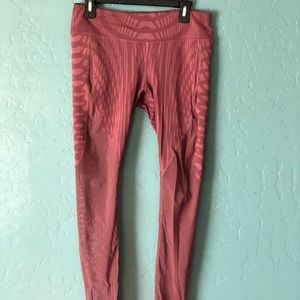 Alo Yoga Pants, M/L